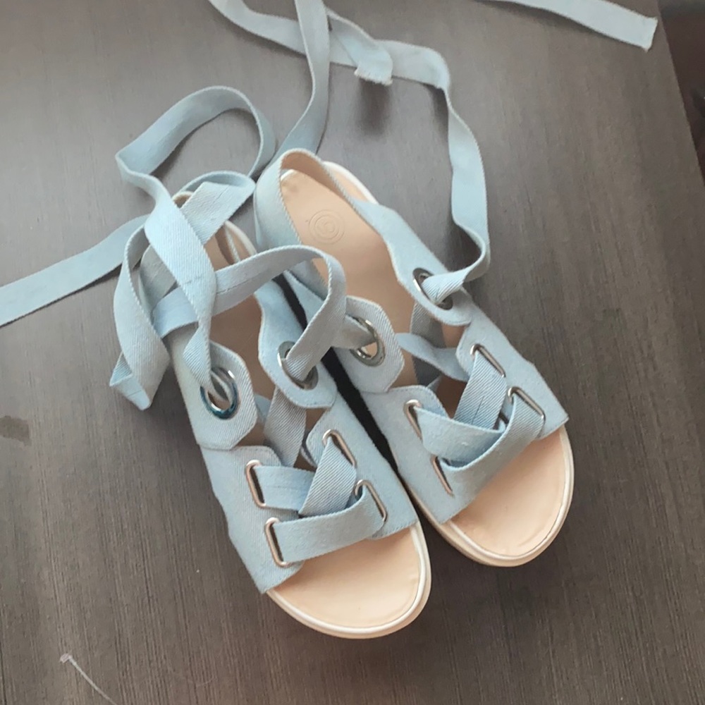 Wrap sandals